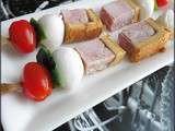 Brochettes apéritives (tomate, mozzarella, basilic, pâté en croûte) [#apéro #snacking]