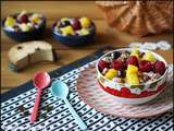 Porridge au fromage blanc, fruits et topping gourmand [#healthy #petitdej #breakfast #porridge]
