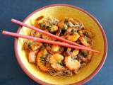 Crevettes sautées et nouilles chinoises