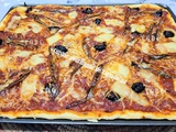 Pizza maison aux anchois