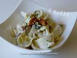 Salade d'endives sauce au roquefort et noix