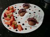 Creme et ganache chocolat, carpaccio de fraises et tuile chocolat sesame ( recette de l atelier des chefs)