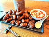 Beignet de poisson, sauce aigre-douce aux litchis
