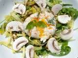 Salade et oeuf poché au surimi