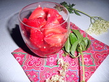 Salade de fraises aux fleurs de sureau
