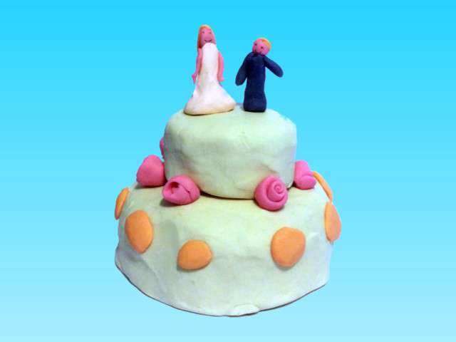 pate a modeler gâteau anniversaire