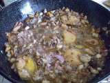 Fid�ua de macaronis aux fruits de mer, poulet et boudins noirs par Kaikoux
