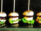 Burgermania : miniburgers con queso de oveja y dulce de naranja amargada y kaki