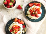 Pavlova fraise-pamplemousse