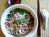 Soupe vietnamienne phở au boeuf : recette et origines