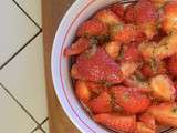 {Dessert} Salade de fraises au pesto sucré