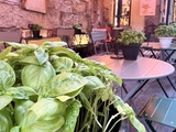 Pesto à Gênes : une histoire de basilic, de mortier et de Ligurie