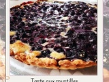 Tarte aux myrtilles à la crème sur fond d’amandes