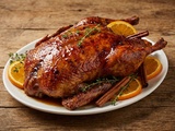 Canard au rhum et à l’orange : recette rôtie, peau craquante garantie