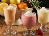 Milk-shake onctueux : pêche, fraise, framboise, banane
