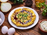 Omelette lyonnaise aux oignons fondants : la vraie recette