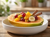 Salade de fruits à la papaye au curaçao