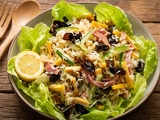 Salade de riz japonaise flambée : fraîcheur et spectacle
