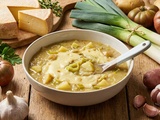 Soupe auvergnate au cantal fondant : la recette rustique