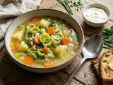 Soupe aux légumes fondants et tartines beurrées