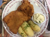 Traditionnelle du tablier de sapeur lyonnais, sauce gribiche et tartare