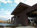 Sine Qua Non : 8 choses à savoir sur le domaine californien
