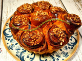 Brioche roulée au sucre à la fève de Tonka