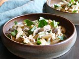 Pâtes aux poireaux fondants, champignons, poulet et chèvre