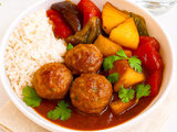 Plaque de boulettes de poulet à l’ananas