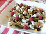 Salade de haricots verts, roquefort, dinde et fruits secs