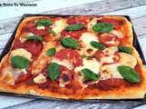 Pizza maison tomates basilic burrata