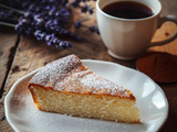 Comment réussir un délicieux gâteau sans levure : Recettes, astuces et solutions