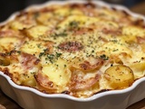 Créez l’Ultime Confort Food : Gratin Croustillant de Chou-Fleur, Pommes de Terre, Fromage et Jambon