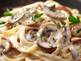 Découvrez la Recette Secrète des Délicieuses Tagliatelles à la Carbonara aux Champignons Maison en 30 Minutes