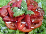 Duo de fraises et tomates au basilic