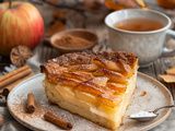Gâteau au yaourt et pommes facile et savoureuse