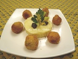 Croquettes de cabillaud moelleuses, purée de céleri rave, feuilles frites