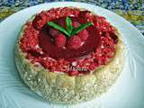 Gâteau biscuit cuillère maison, mousses pistache mascarpone et fraise, gelée de framboise, fraises séchées