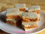 Mini sandwiches au thon et tomates