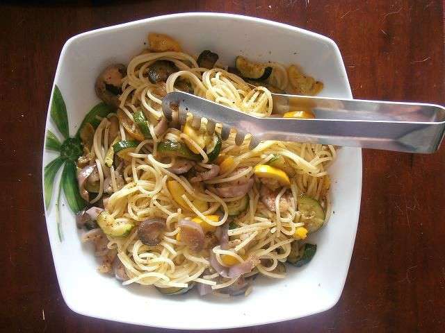 Boulettes d'aubergines végétariennes et spaghettis de kamut® - Del's  cooking twist