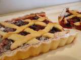 Linzertorte aux framboises et cranberries - Les recettes de mimi