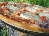 Pizza jambon et knackis - Les recettes de mimi