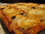 Pizza roquefort poires - Les recettes de mimi