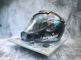 Gateau casque de moto shark - moto helmet shark cake