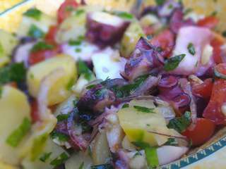 Salade de poulpe à la grecque pour 4 personnes - Recettes - Elle à Table