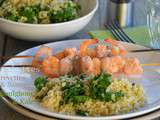 Brochettes de saumon et crevettes - Boulghour et kale