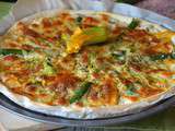 Pizza blanche aux fleurs de courgette {kkvkvk#60}