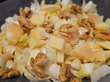 Salade d'endives, pomme, gruyère et noix
