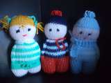 Petites poupées en laine