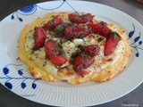 Polenta  façon pizza  à la feta et aux tomates par Yotam Ottolenghi